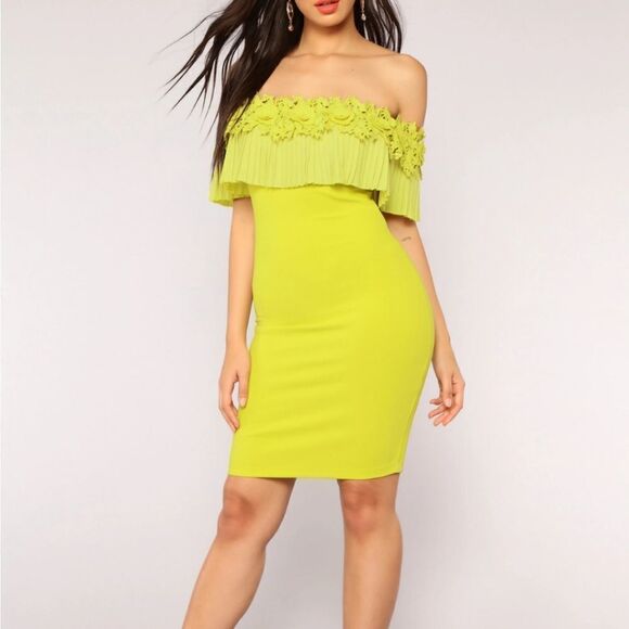 Fashion Nova No Time For Postcards Dress - Lime - XS - Picture 1 of 7
